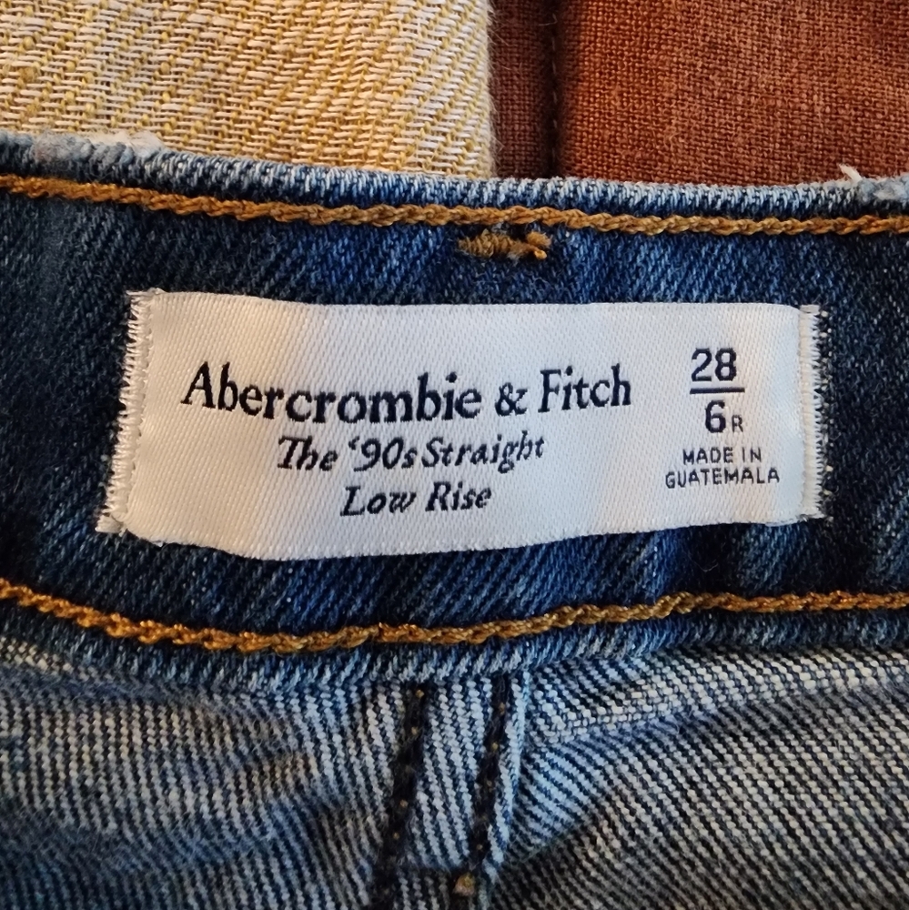 Abercrombie & Fitch 90s Straight Jeans 28/6R